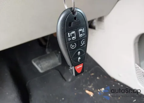 2012 Dodge Grand Caravan Sxt from USA, damaged, VIN 2C4RDGCG0CR388418